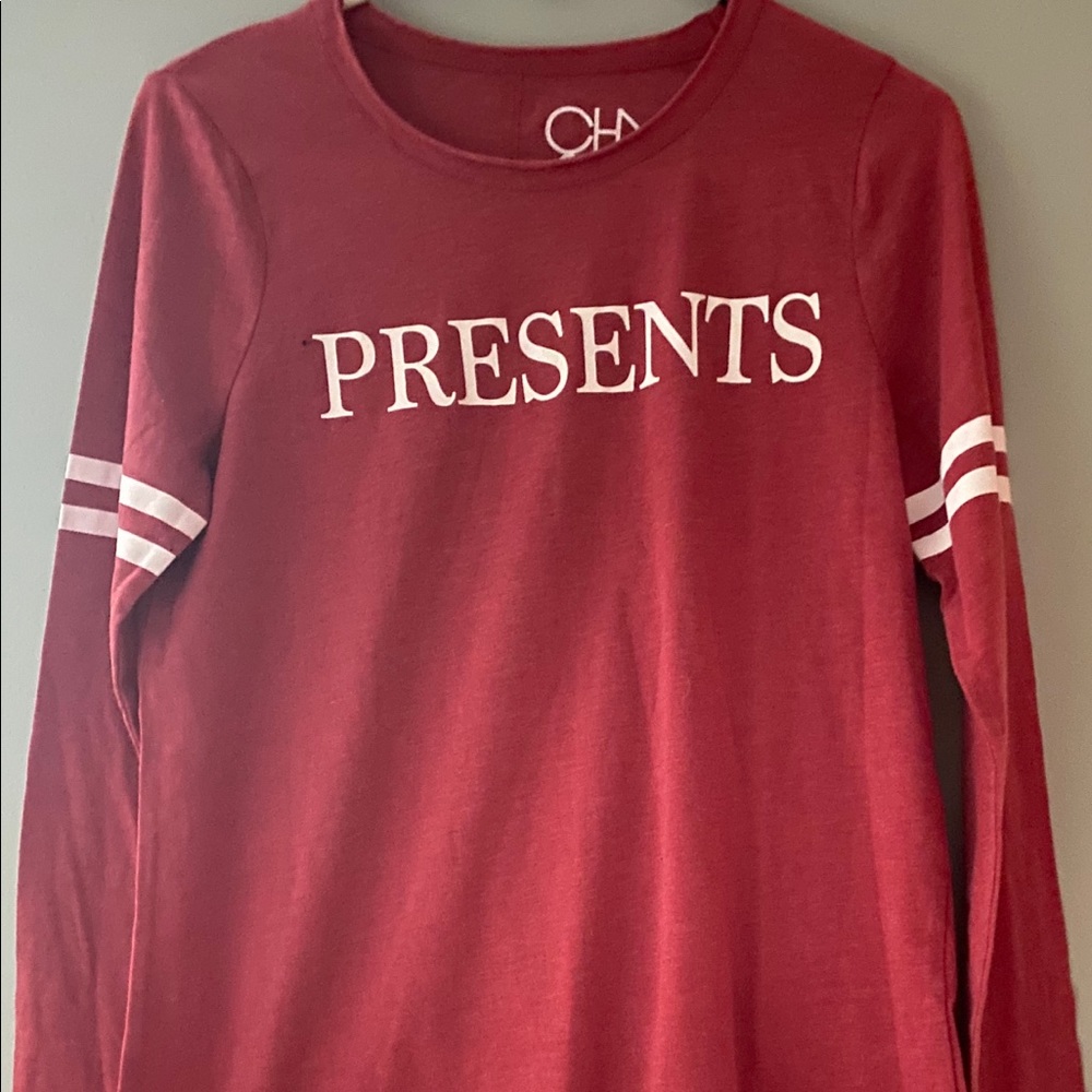 NWT~CHASER-"PRESENTS" LONG-SLEEVE SHIRT~SIZE LARGE